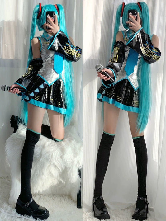 Hatsune Miku cos suit MIKU formula suit girl animation silver patent leather JK women's cosplay suit pure desire